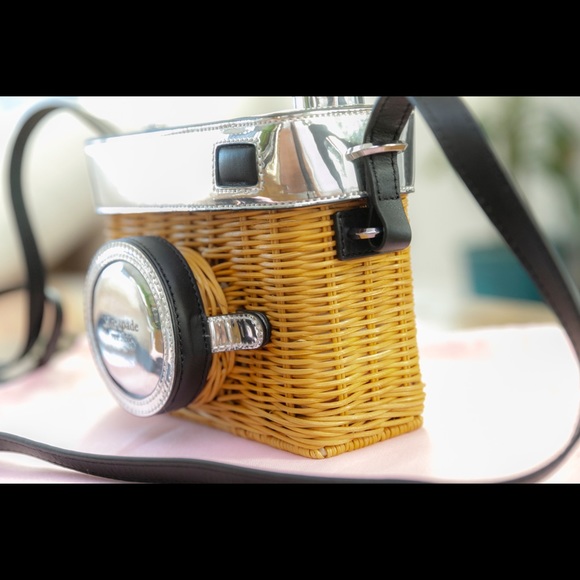 Kate Spade Rose 3D Camera Crossbody bag - Picture 5 of 7